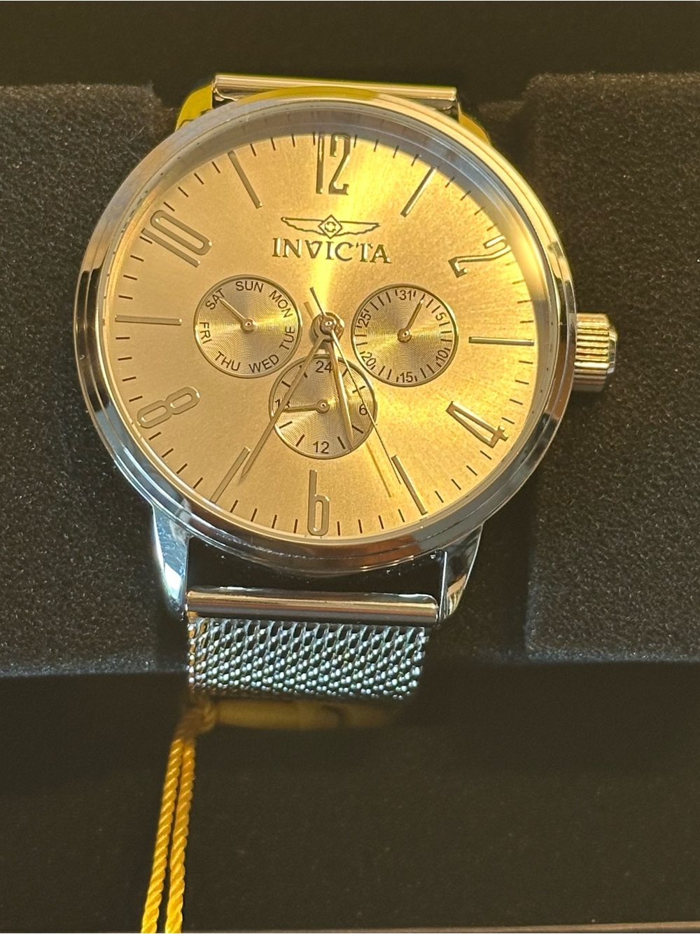 Invicta 4-Watch Collector's Lot with Heavy Duty 3-Slot Dive Impact Case **READ** - Picture 9 of 16